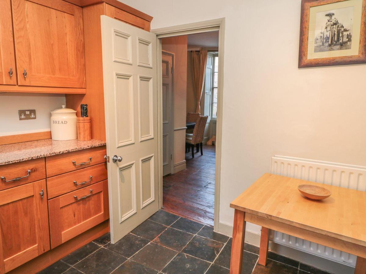 Oakwood Apartment Алнуик Екстериор снимка