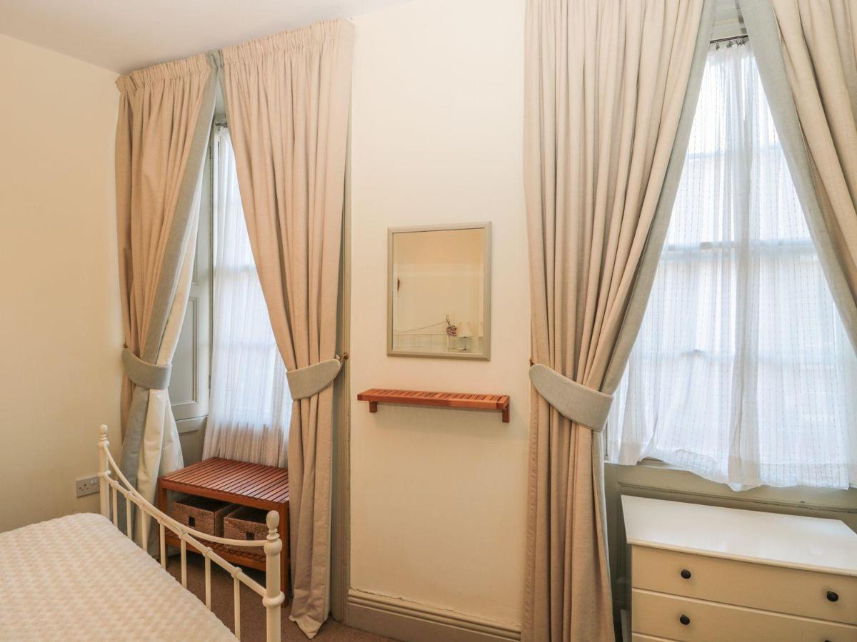 Oakwood Apartment Алнуик Екстериор снимка