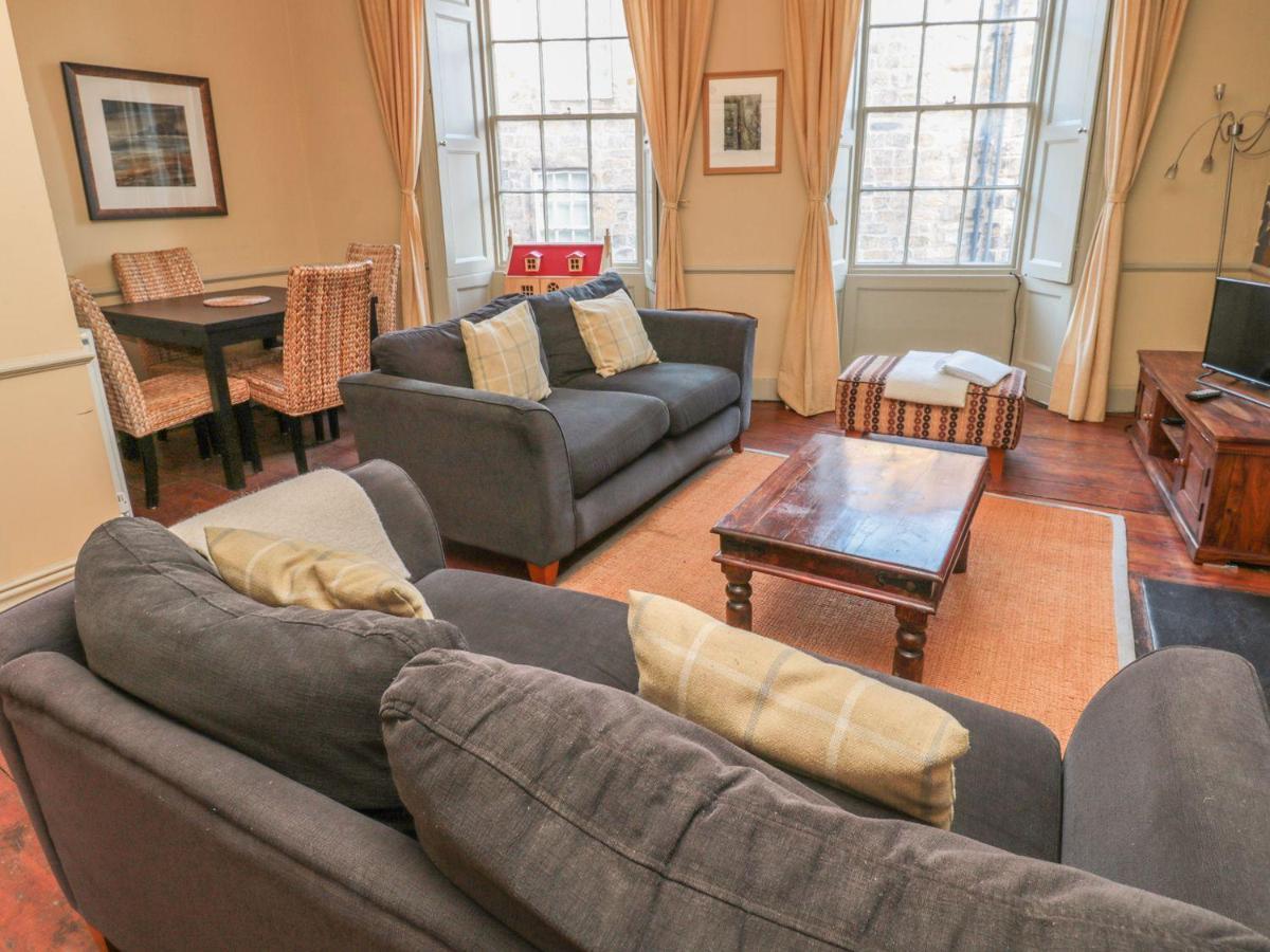 Oakwood Apartment Алнуик Екстериор снимка